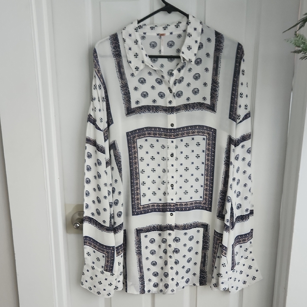 Free People Oversized Button-Up Bandana Print Blouse - Picture 2 of 8